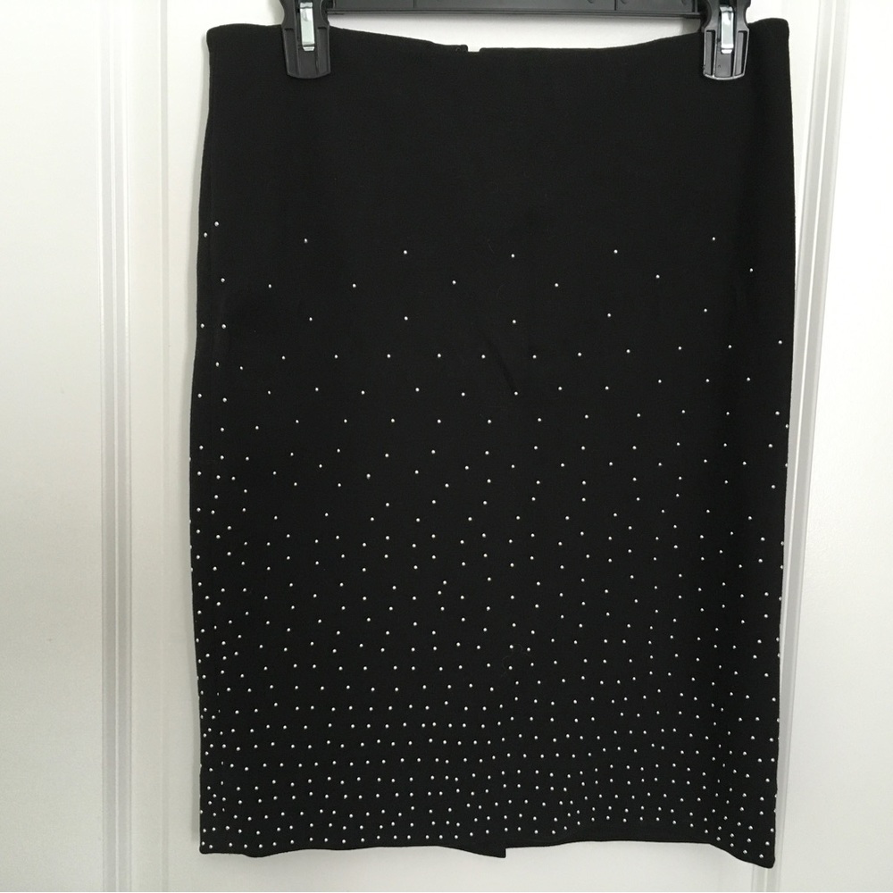 White House Black Market Skirt